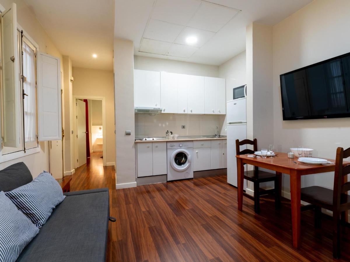 Holi-Rent Lumbreras Appartement Sevilla Buitenkant foto