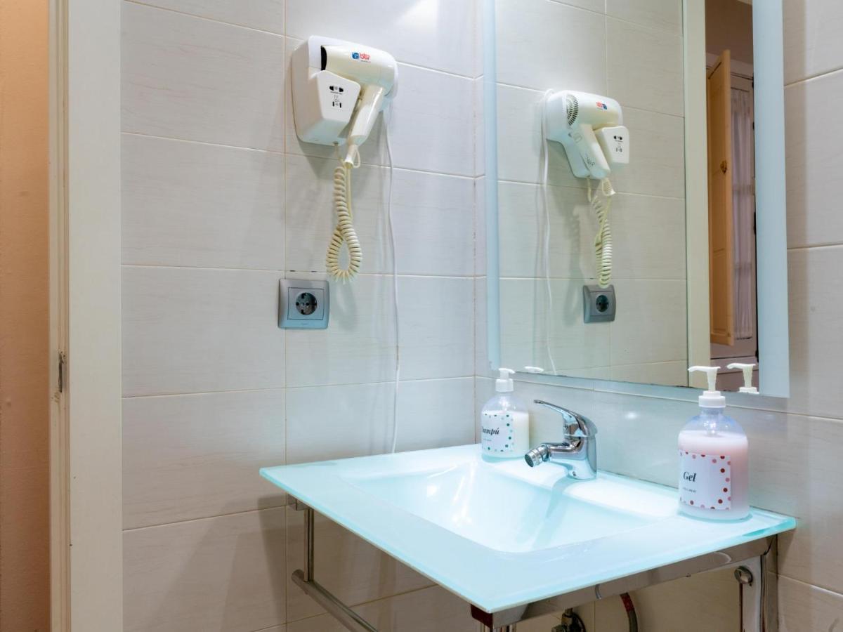 Holi-Rent Lumbreras Appartement Sevilla Buitenkant foto